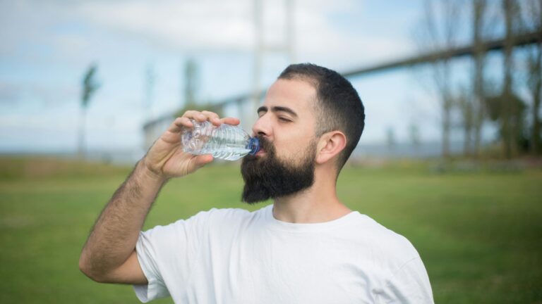 Мале навике за бољу хидратацију – корак по корак